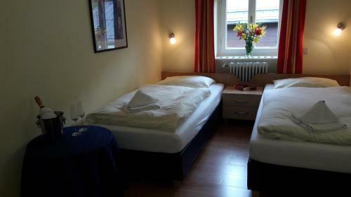 Hostal Pension Karlberger