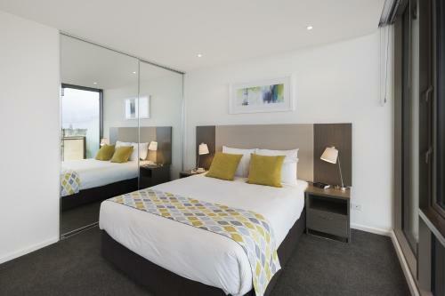 28 Nights Apartments