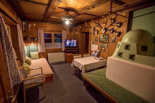 Ferienhaus J�gerh�usl