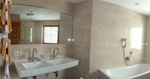 Hotel Garni Obermair