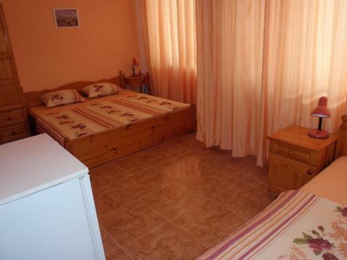 Hostal Guest House Cherno More