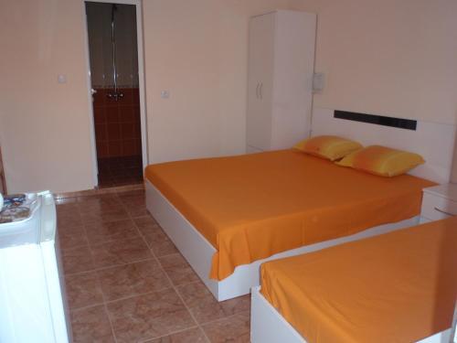 Hostal Guest House Cherno More