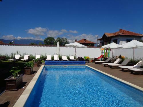 Hostal Einstein House & Spa