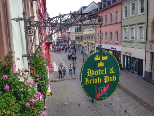 Hostal The Dubliner Hotel & Irish Pub