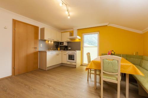 Hostal Pension Alpina Neustift