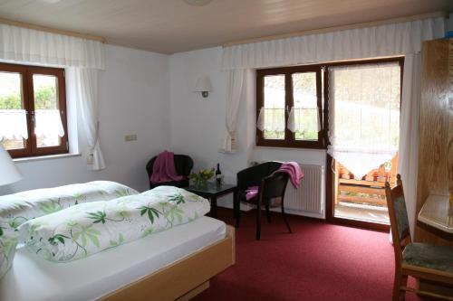 Hostal Alpenchalet Bianca