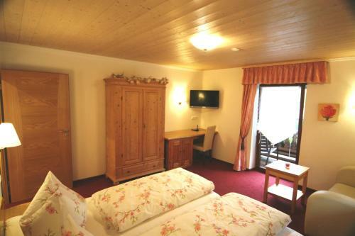 Hostal Alpenchalet Bianca