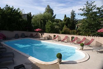 Hotel L'amandi�re