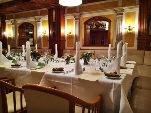 Stadthotel Restaurant Auerhahn