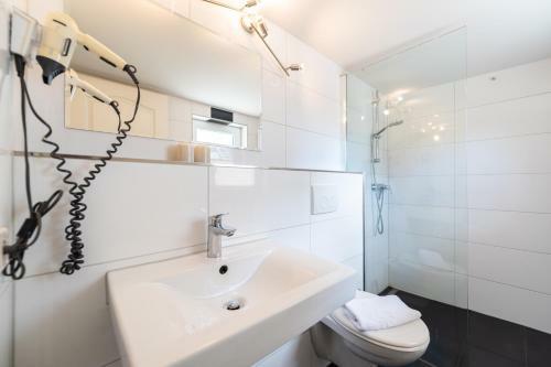 Hostal Pension Middel
