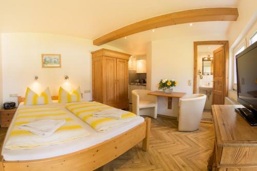 Hostal Pension Middel