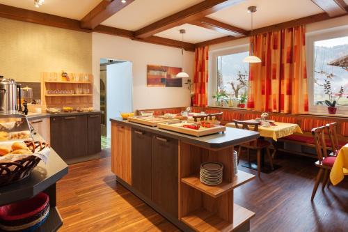 Hostal G�stehaus Steger