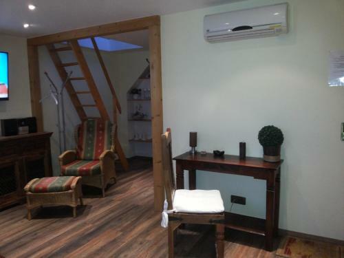 Hostal Pension Appartementhaus Central