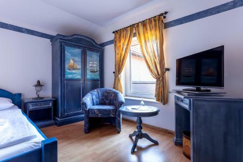 Hostal U-nautic Restaurant & Pension