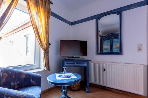 Hostal U-nautic Restaurant & Pension