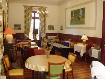 Hotel H�tel Castel De La Pique