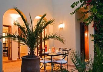 Bed & Breakfast Rebali Riads