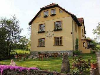 Hostal Penzion Adr?pach B�ry A Hynka