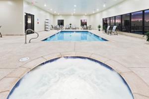 Hotel Holiday Inn Express & Suites