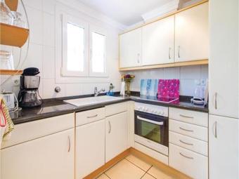 Holiday Home Calle Riu Girona, Nr.