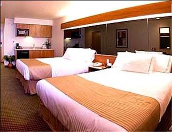 Hotel Microtel Inn & Suites