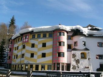 Schlosshotel Rosenegg
