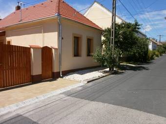 Kl�ra Apartman