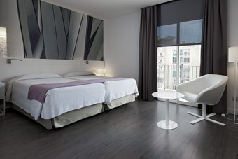Hotel NH Barcelona Stadium