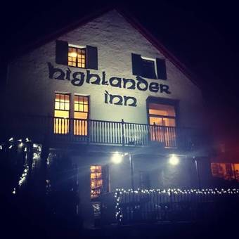 Hotel Highlander Inn