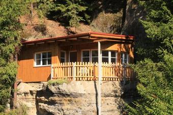 Lodge Malb?nka - Chata Na Sk�le Pod Hradem Koko?�n