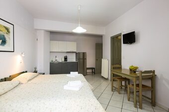 Hotel Philoxenia Apartments