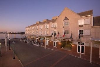 Hotel Harbor House At Pier 21