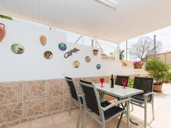 Golondrina House