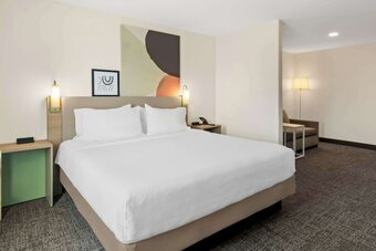 Hotel Baymont By Wyndham Wichita Falls
