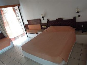 Hotel Corfu Village