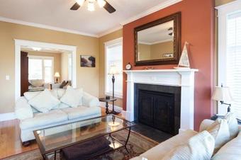 Lincoln-river/mt View-4br/3.5ba