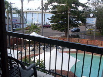 Hotel El Lago Waters Resort