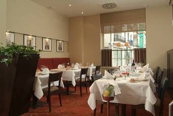 Hotel Aazaert
