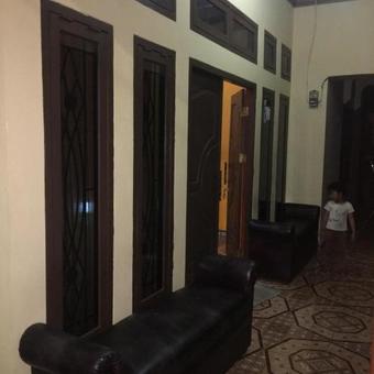 Aini Home Stay