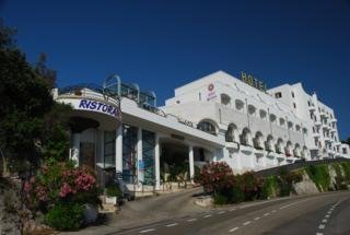 Hotel Incanto(.)
