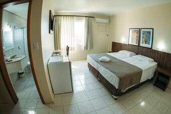 Hotel Caver�