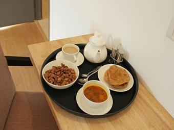 Oyo 15794 Jatin Hotel