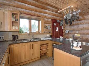 Mountain Bear Lodge