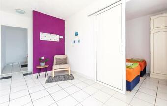 Holiday Home Bok I