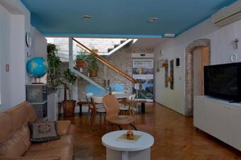 Hostel Sv. Lovre