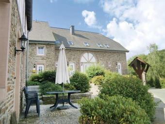 Holiday Home Haus Engel 06