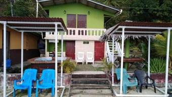 Ofiuras Hostal