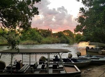 Ichingo Chobe River Lodge