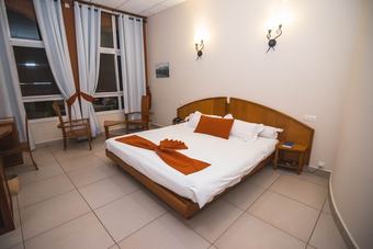 Zomatel Hotel
