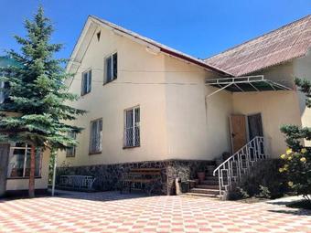 Hostal Guest House Sezim